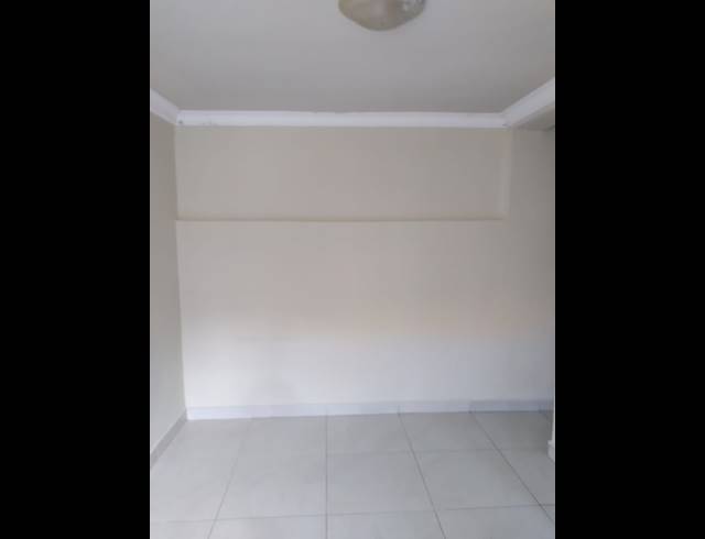 1 bed property to rent in OBSERVATORY